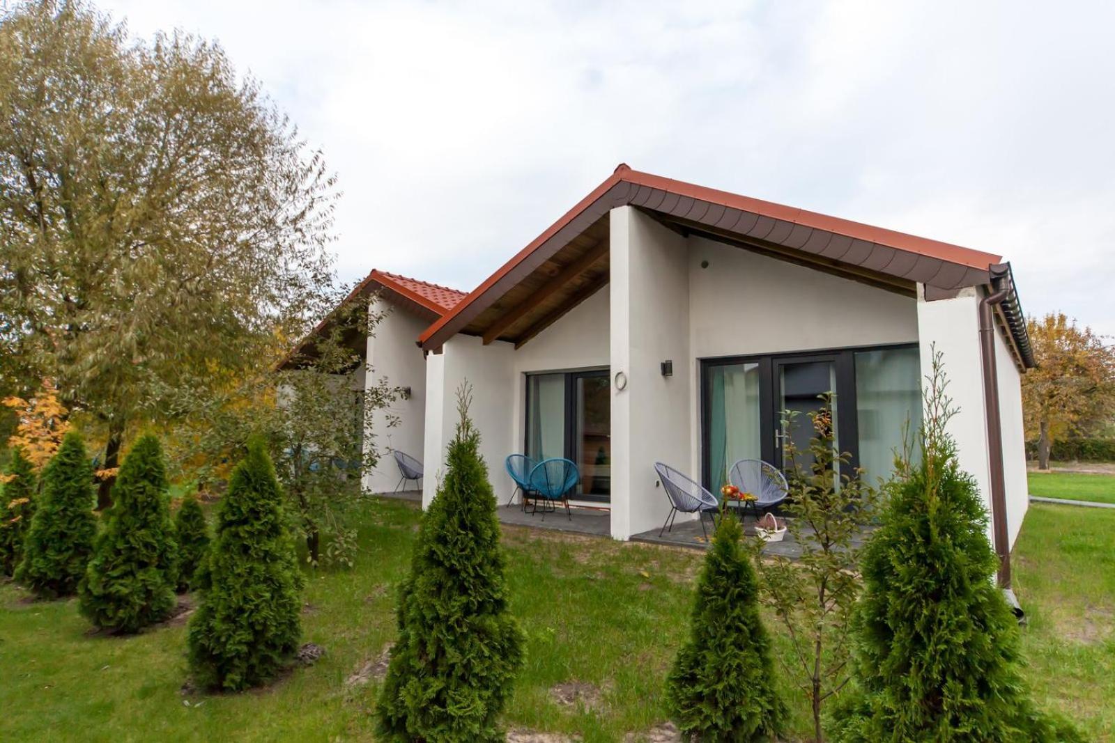 Vila Sadova Park Ślesin Exteriér fotografie